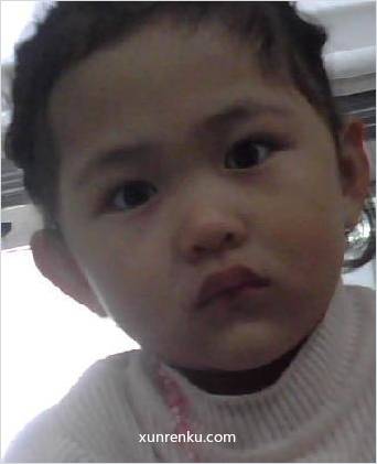 失踪人3岁(目测) 女 陈珺瑶 发色：黑 在重庆市忠县救助管理站