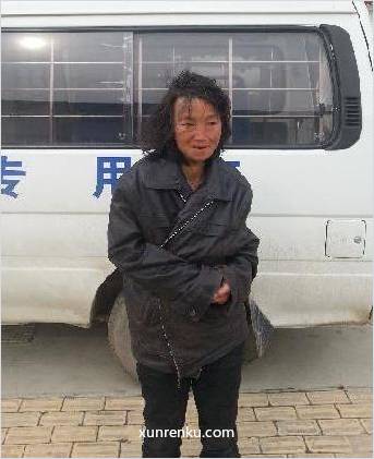 失踪人62岁(目测) 女 无名氏1549 发色：灰 在新沂市救助站